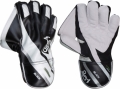 Kookaburra Black Wicket Keeping Gloves (Junior)