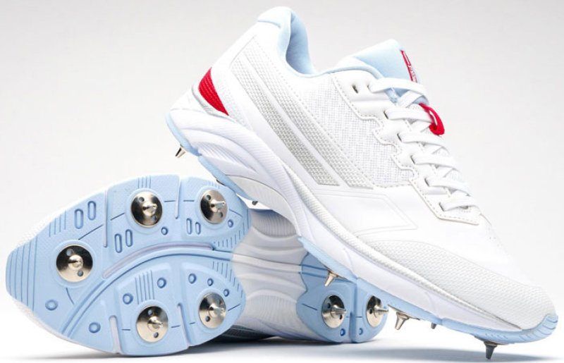 Gray Nicolls Velocity 5.5 Junior Narrow Spike Cricket Shoes
