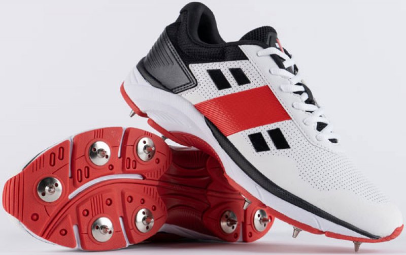 Gray Nicolls Velocity 4.0 Junior Spike Cricket Shoes