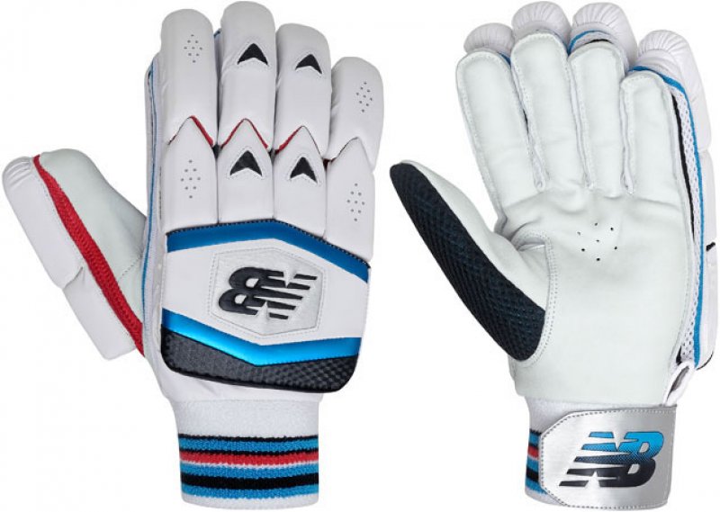 New balance cricket clearance gloves junior